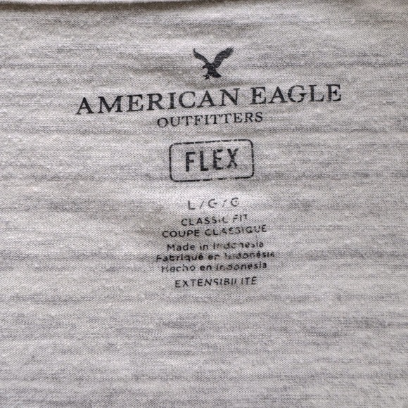 AMERICAN EAGLE OUTFITTERS Flex Men’s V -Neck Casual Short Sleeve T-shirt  Size L - Picture 3 of 7